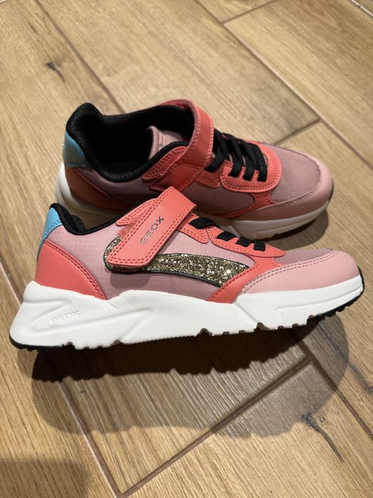 Кросівки geox на дівчинку