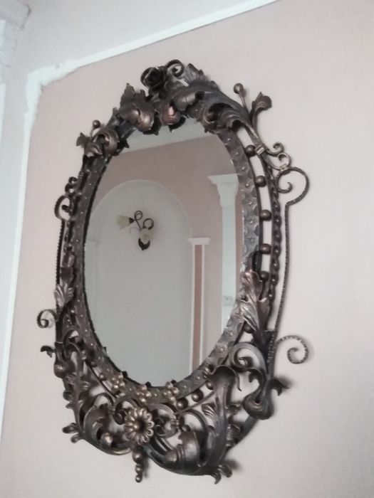 Дзеркало коване авторське