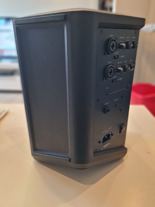Coluna Bose S1 pro