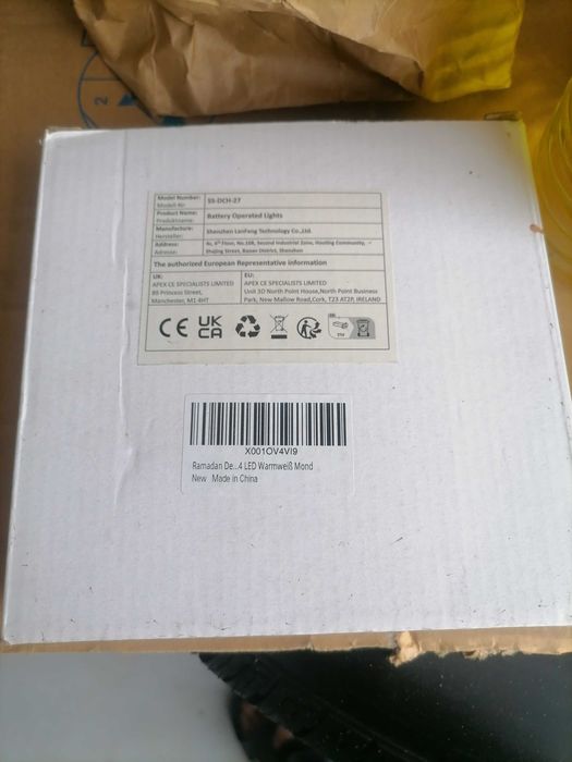 Lampka na pszyzsawkę szybę na baterje