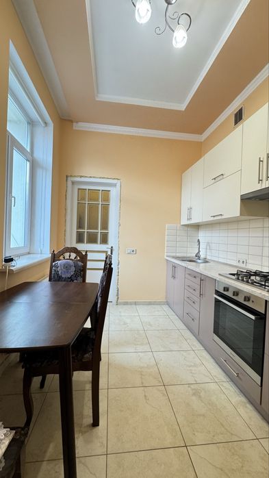 Оренда 1к квартири Коновальця--Піскові озера!Поруч  Парус Сіті