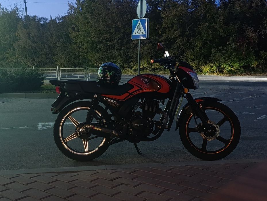 продаємо мотоцикла мустанга фоксі 150