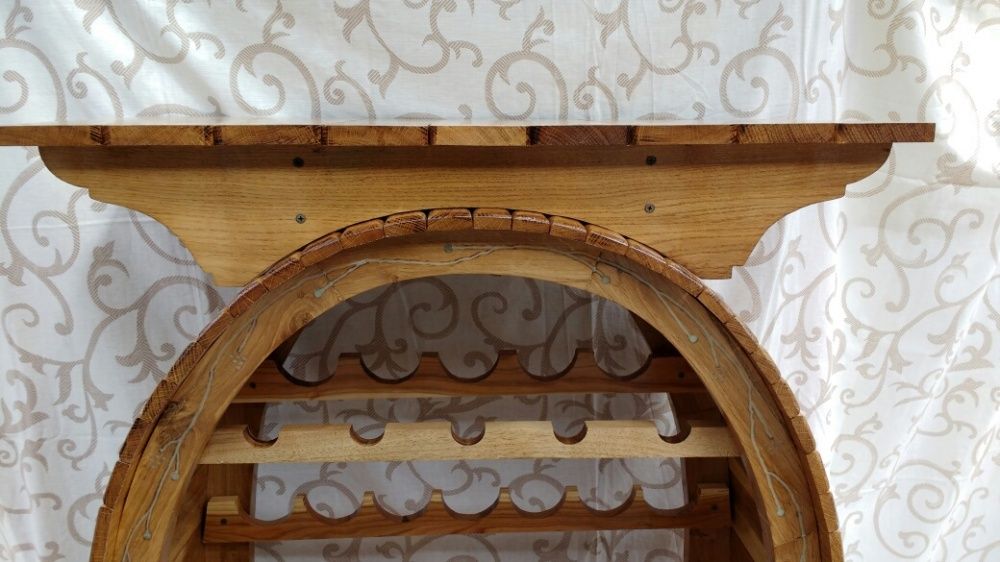 Бар, бочка, полка для винних бутилок
