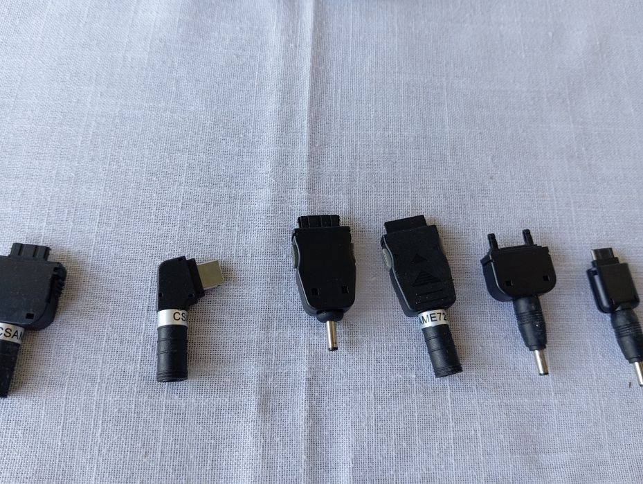 Antennas for Various Electronic Devices64862117030403121