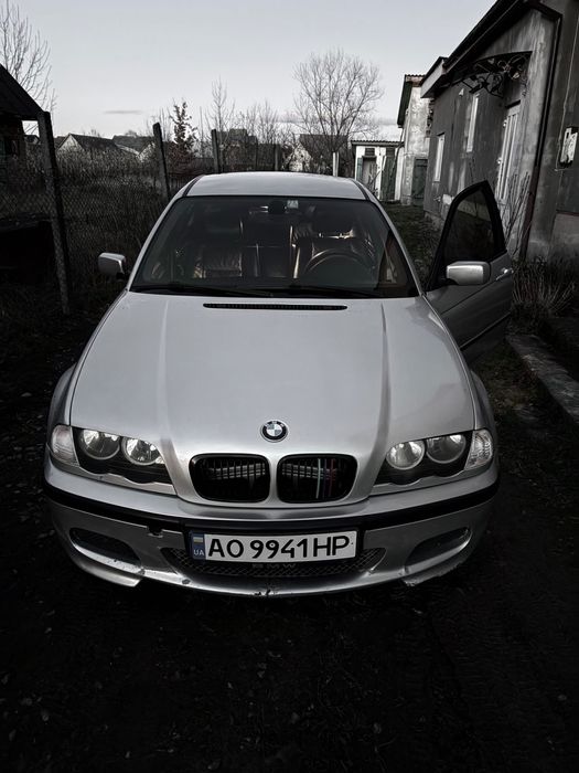 Продам бмв е 46.