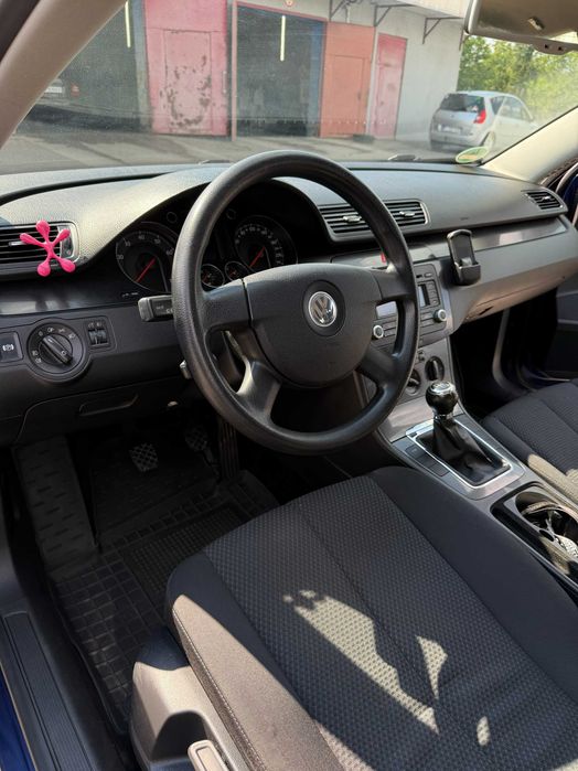 Volkswagen Passat B6