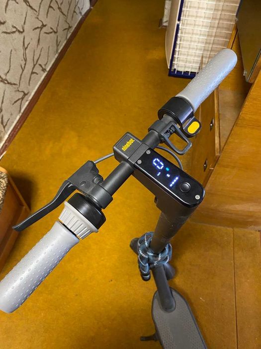 Електросамокат Ninebot by Segway MAX G30 (40.30.0000.00)