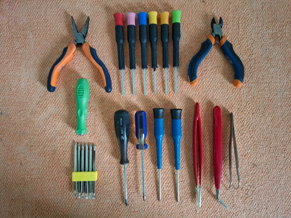 Ferramenta para electrónica