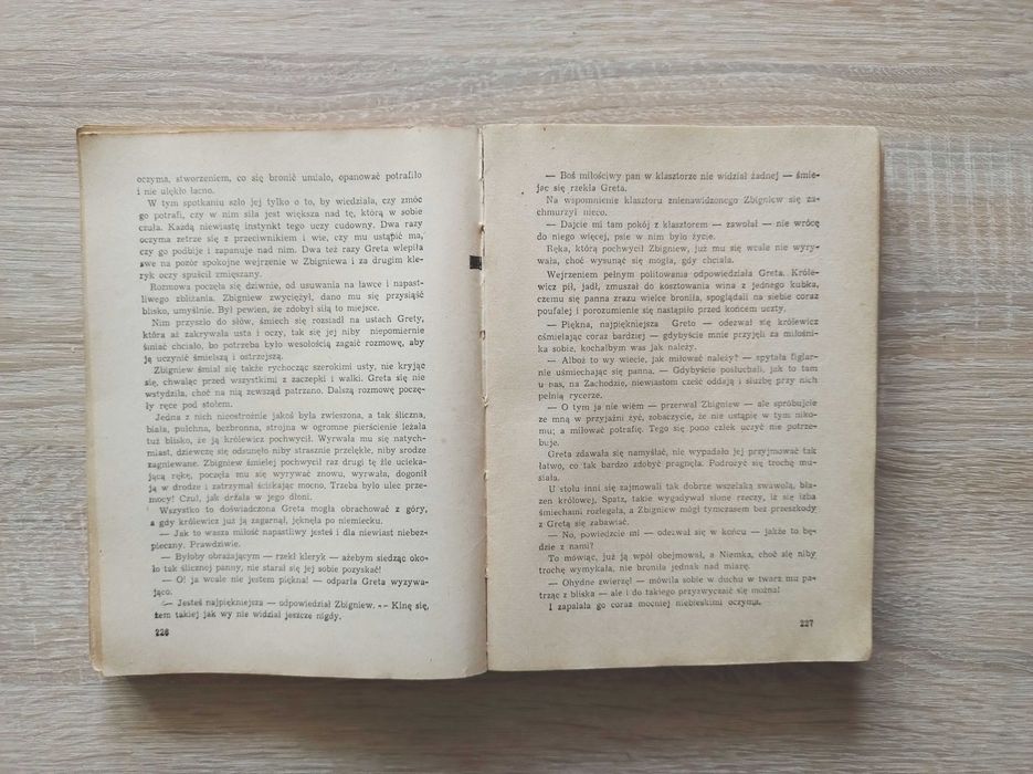 Książka Królewscy synowie J. I. Kraszewski z lat 50 Centkiewicz 1956