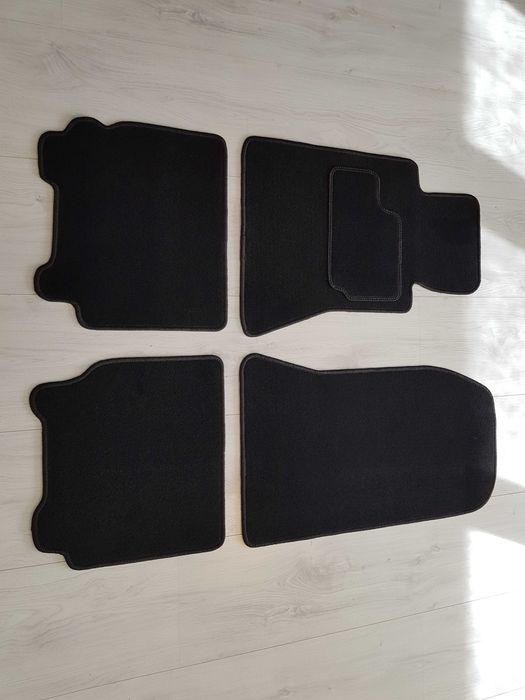 Dywaniki Welurowe Mercedes W124 E-klasa Rok 84-99 Idealnie Dopasowane