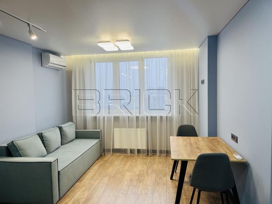 Продаж квартири ЖК Ліко Град Perfect Town Вул. Максимовича 32А Голосіївський район Іподром