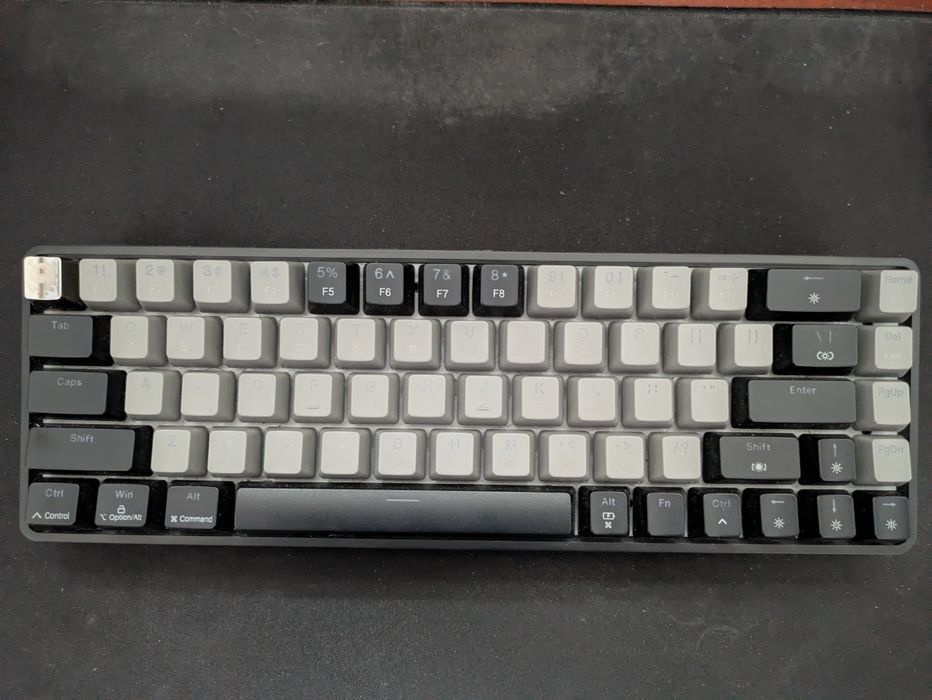 Teclado mecânico 65% dierya dk68 red switches