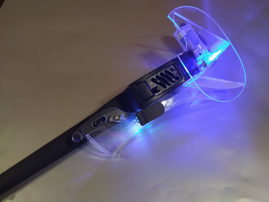 Nowe kompozytowe skrzypce elektryczne Makowski Viro LED z progami