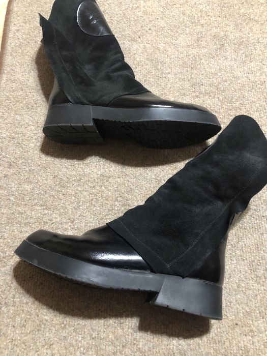 Продам кожанные сапоги