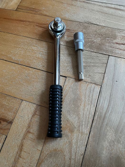 Klucz grzechotkowy do bitów + bit M10