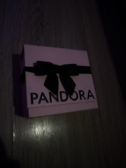 каблучка pandora червоне серце оригінал