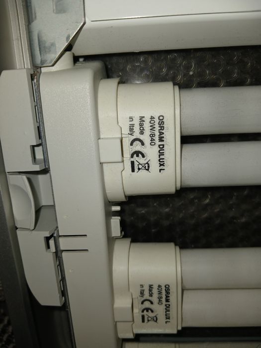 Лампа медична 10000 гривень