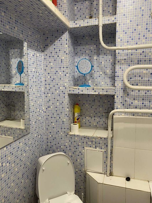 3 этаж. Газ. Улица Новодарницкая, 32.Продам 1 комн. кв.