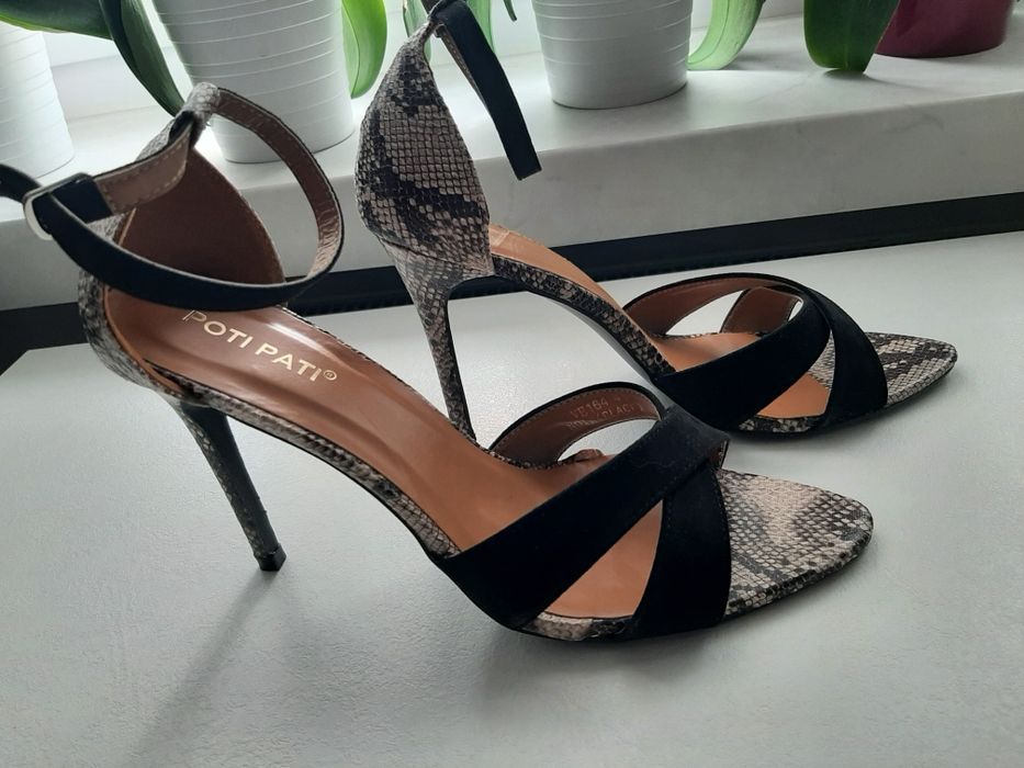 Szpilki nowe rozmiar 41