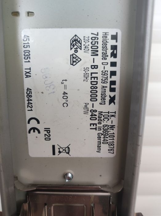 Luminária LED Trilux 67w