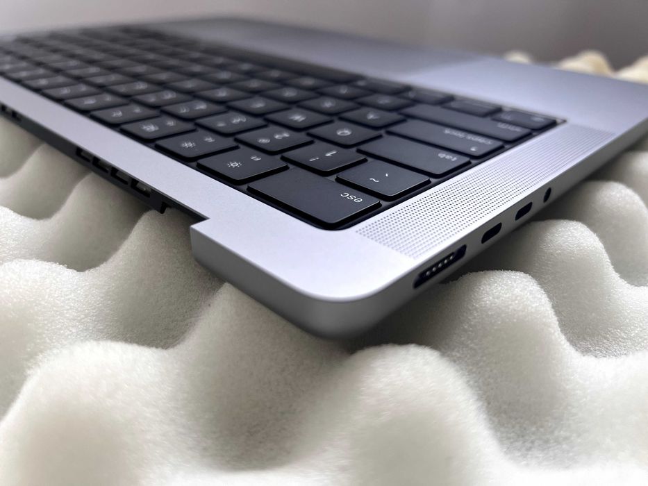 Розбірка MacBook 14 Pro 2023 A2779 (A2442 A2485) Space Gray Silver