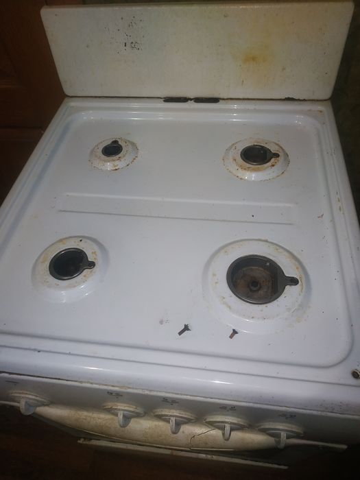 Газовая плита Грета б/у на запчасти