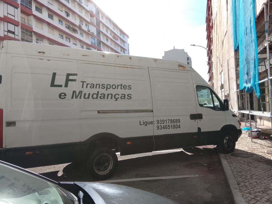 Mudanças e transportes
