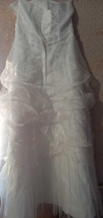 Платье свадебное, бальное, выпускное .