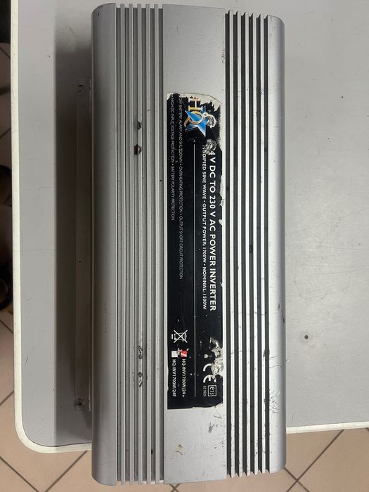 Інвертор 24v 1700w