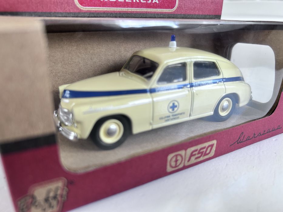 Samochód Warszawa Pogotowie Ratunkowe kolekcja PRL Daffi B 249
