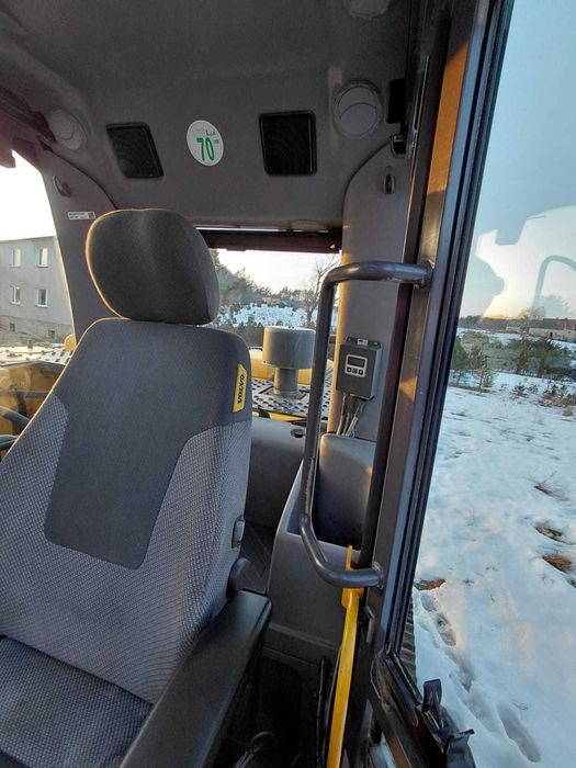 Koparka gąsienicowa VOLVO EC210 C L