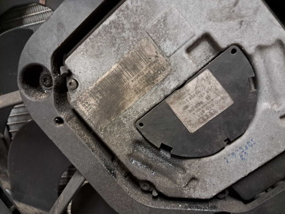 AUDI S4 B8 S5 8T przed Lift 3.0 TFSI pas przedni wzmocnienie belka