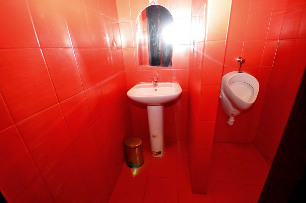 LOKAL Z WITRYNĄ 255 m2 w Centrum ul. Świętokrzyska