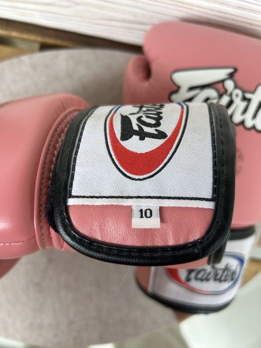 Боксерські рукавички Fairtex