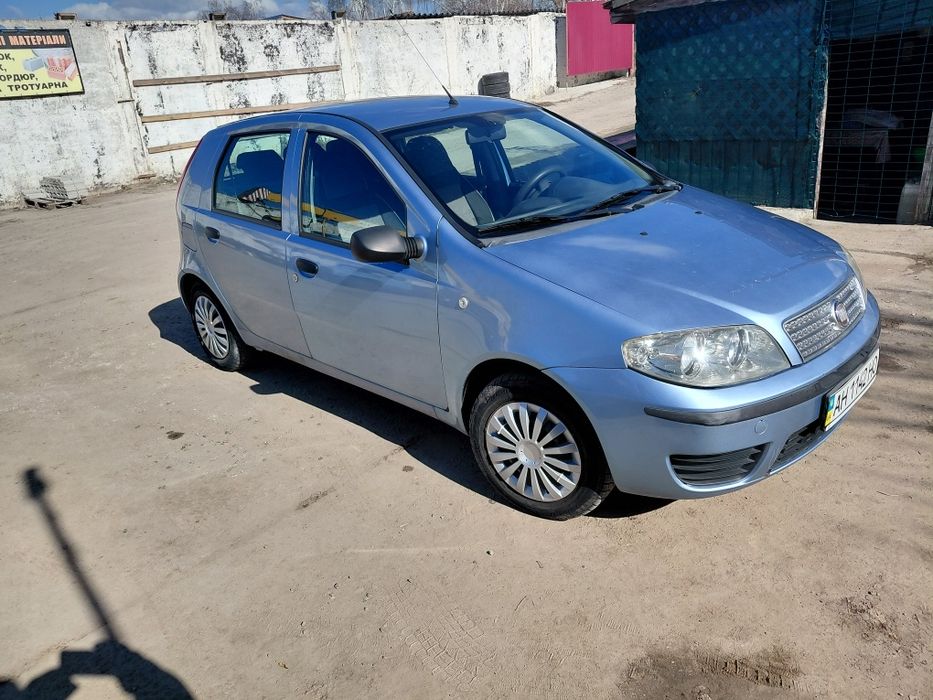 Продаеться автомобіль