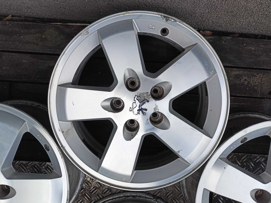 Oryginał felgi 16cali Peugeot 407 407SW Hortaz 16 5x114,3 Z189