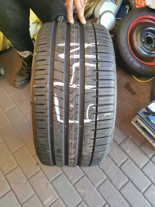 N49 285/30/22 FALKEN AZENIS FK510 SUV, 1szt