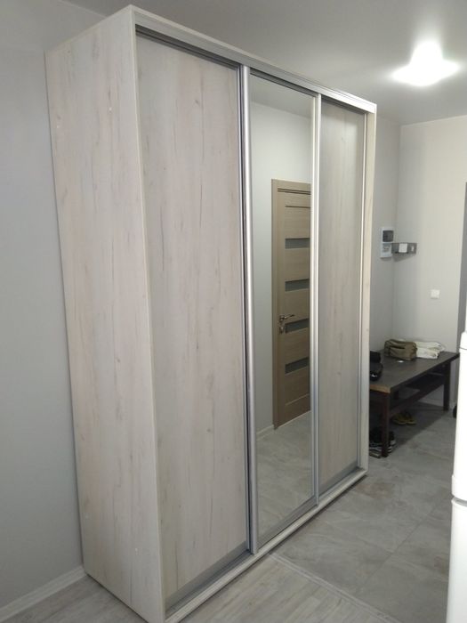 Шафи купе в наявності і під замовлення