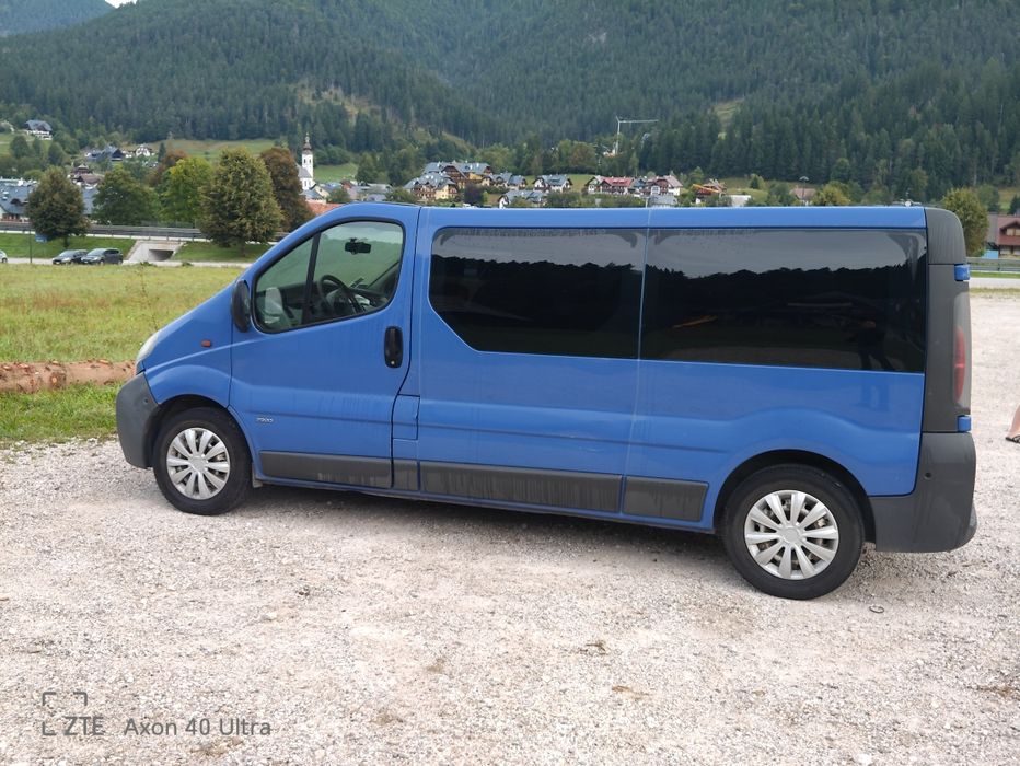 Opel Vivaro 9 osobowy benzyna/lpg