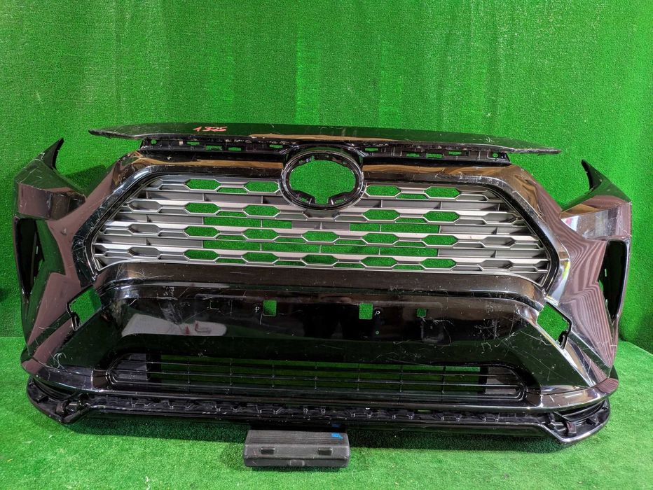 Бампер передній в зборі Toyota RAV4 XA50