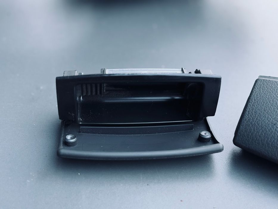 Попільничка Ауді А4 Б6 7 задня пепельниця Audi A4 B6 7 авторозборка