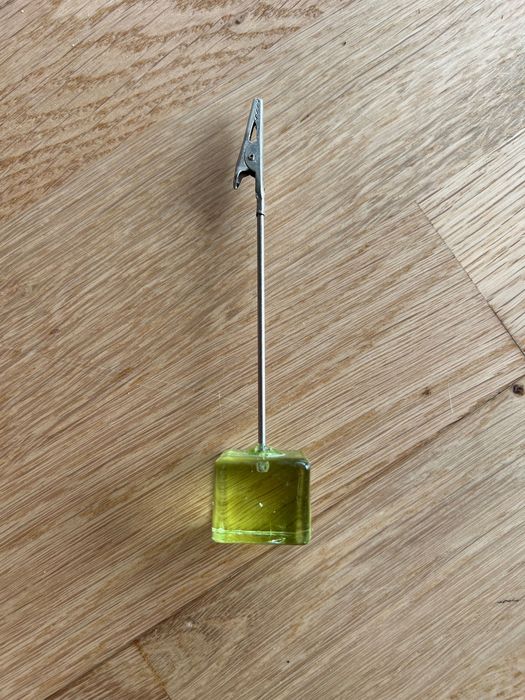 Suporte metálico para fotos IKEA