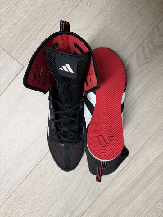 Botas boxe Adidas Hog 4 tam 43 1/3