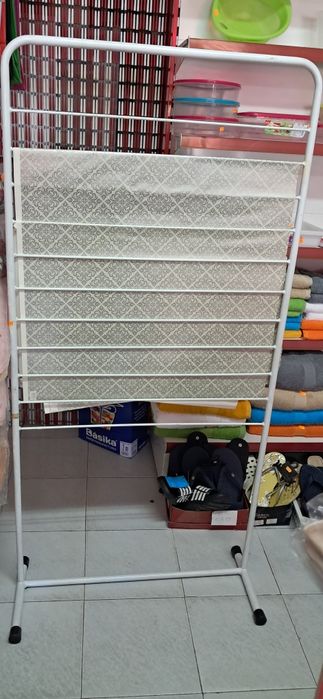 Expositor de folhas de papel