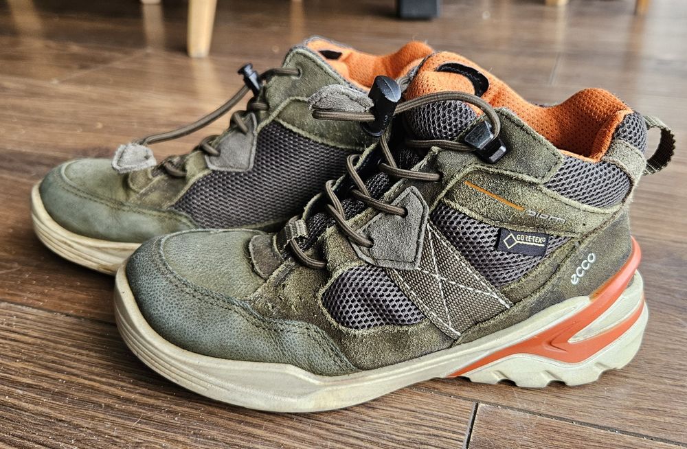 Skórzane buty Ecco Goretex