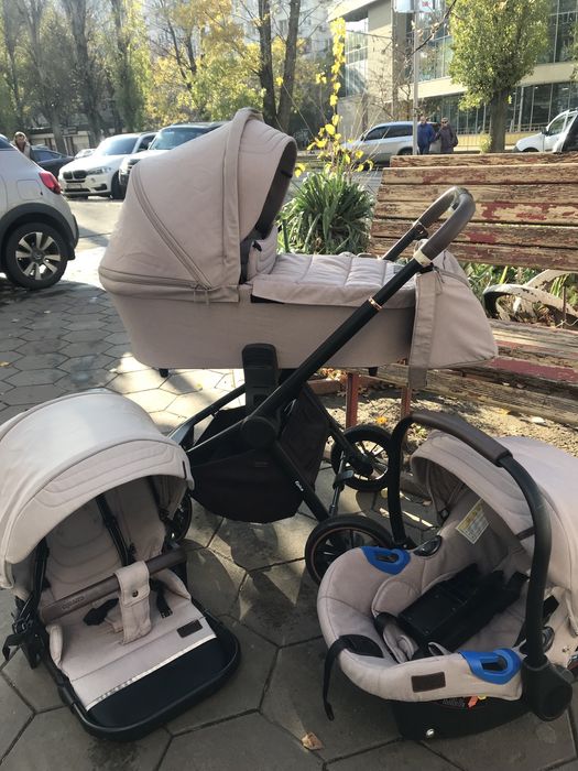 Много колясок 2 в 1 и три в одном огромный выбор! на Вадатурского 71\1