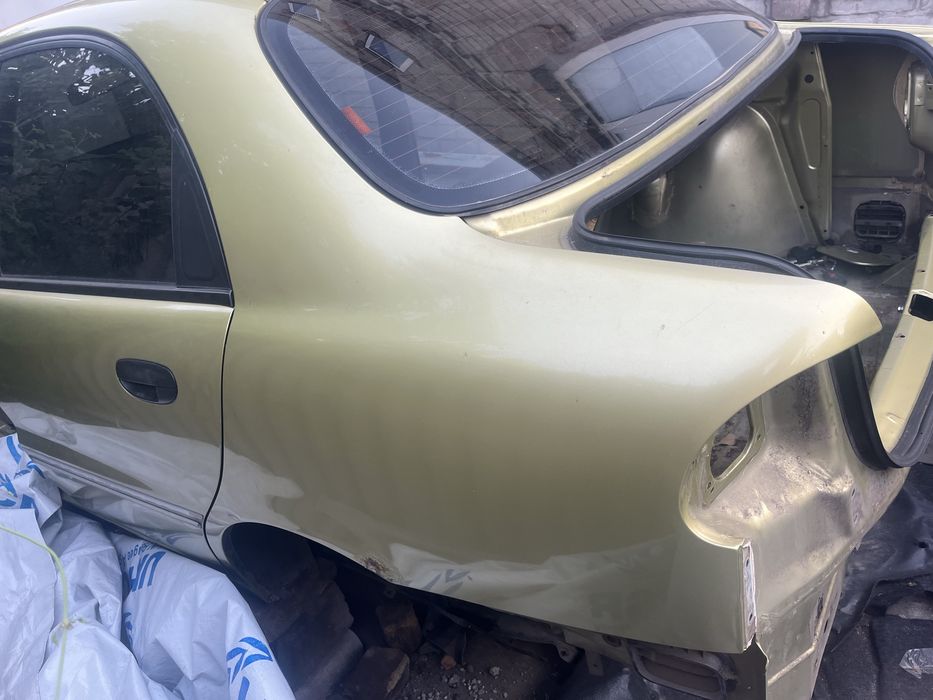 Продам кузовные элементы, документы на Ланос 1.4