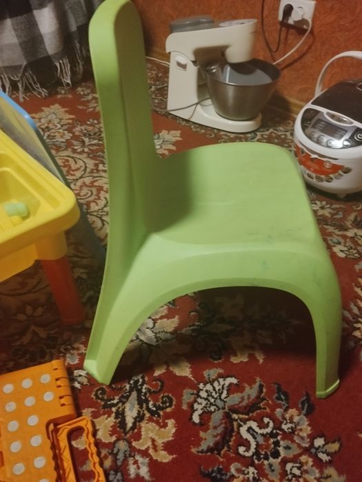 Столик конструктор.Розкладний.