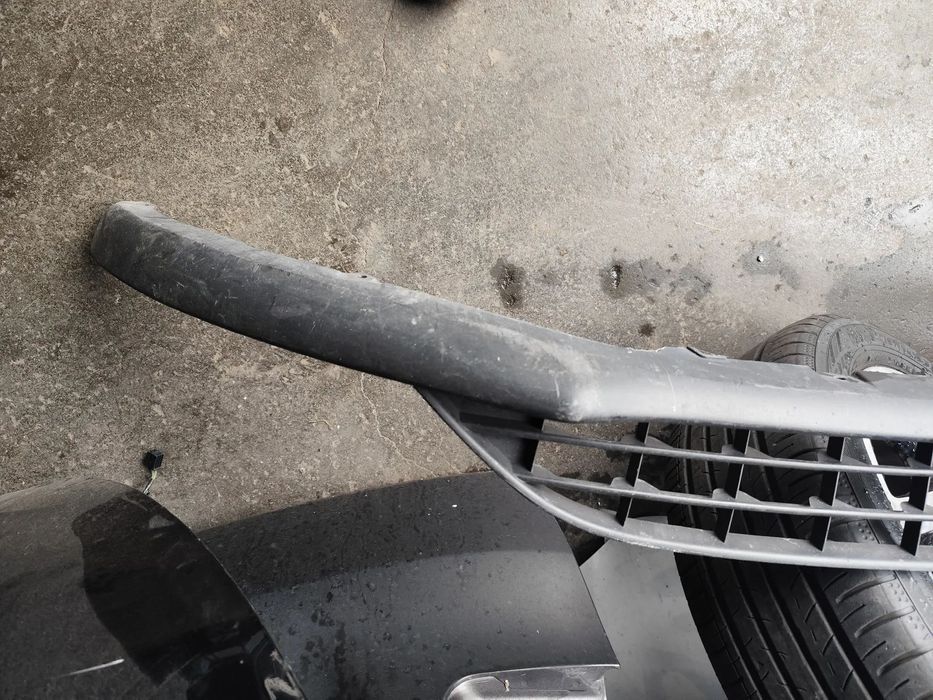 FORD FOCUS III SPOILER PARA CHOQUES FRENTE - DF026