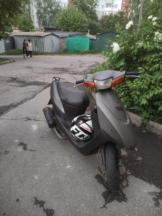 Suzuki let's 2 new